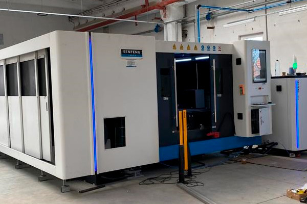 Metal Hub Laser CNC